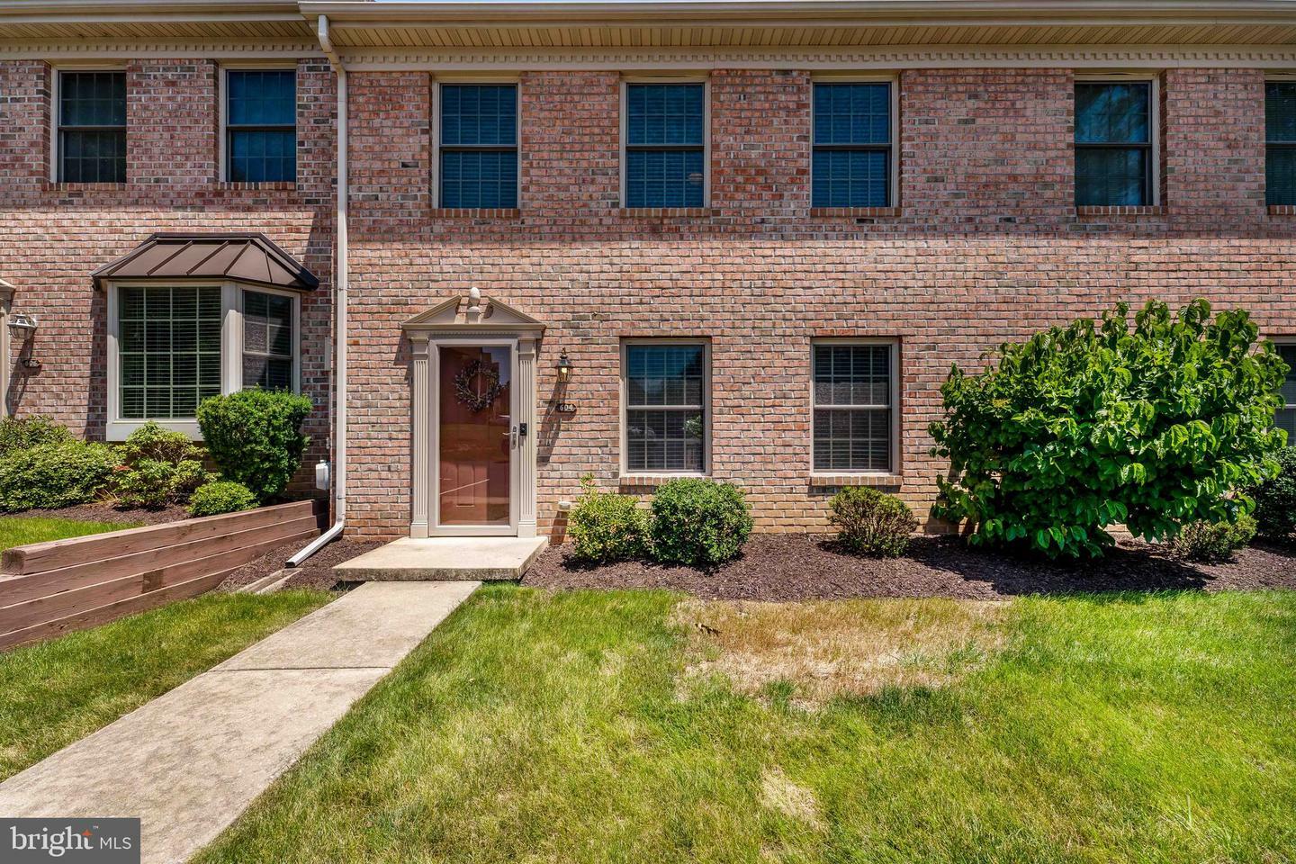 Property Photo:  604 Glenbrook Drive  PA 17110 