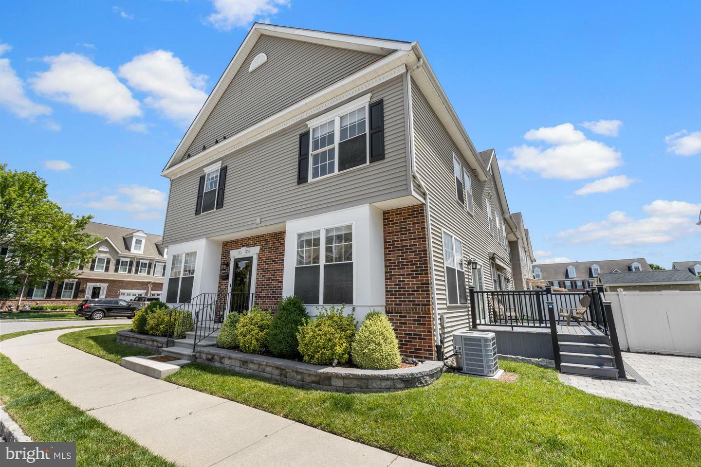 Property Photo: 2124 W Reserve Drive PA 19145