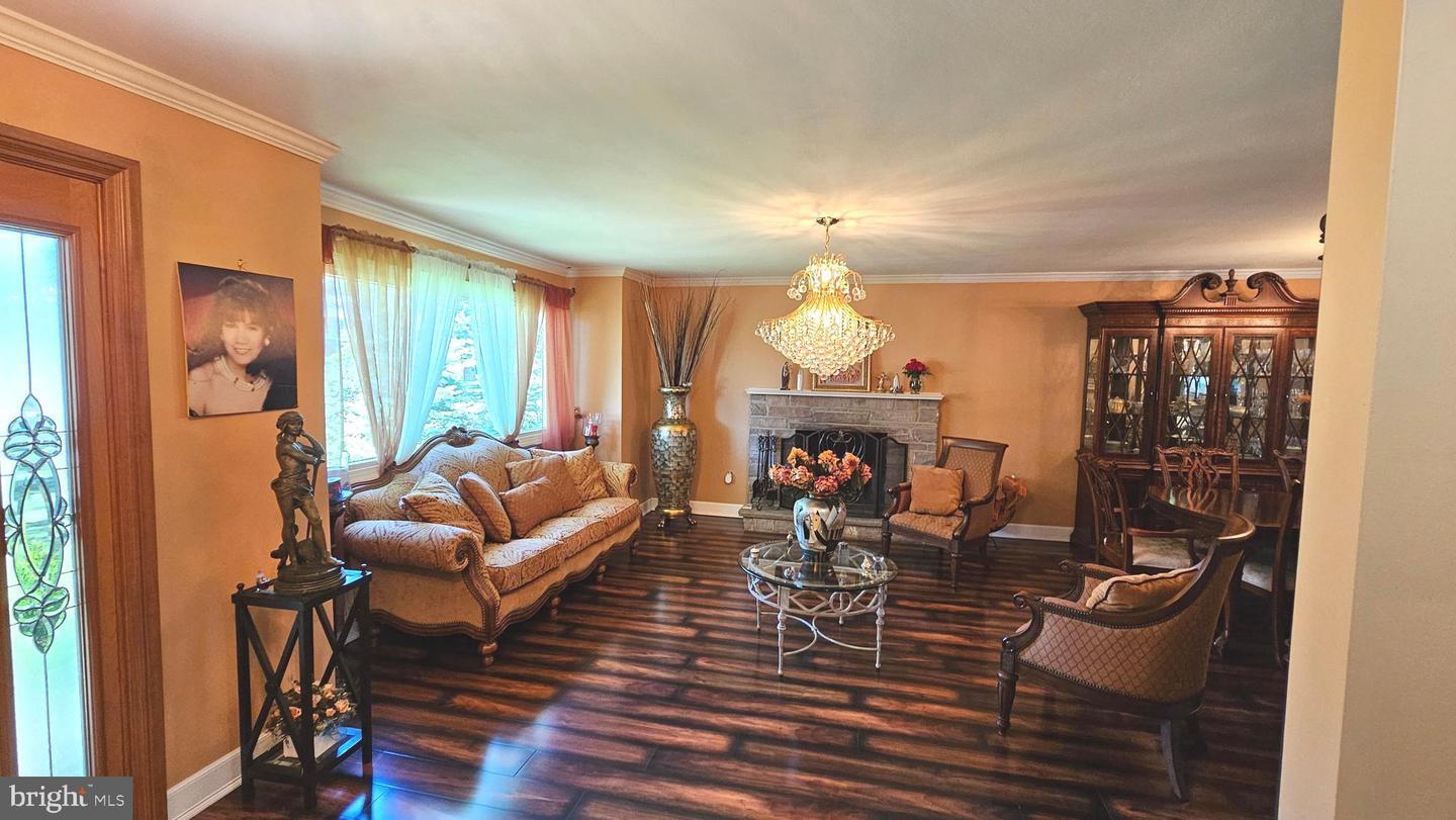 Property Photo: 89 Upper Ferry NJ 08628
