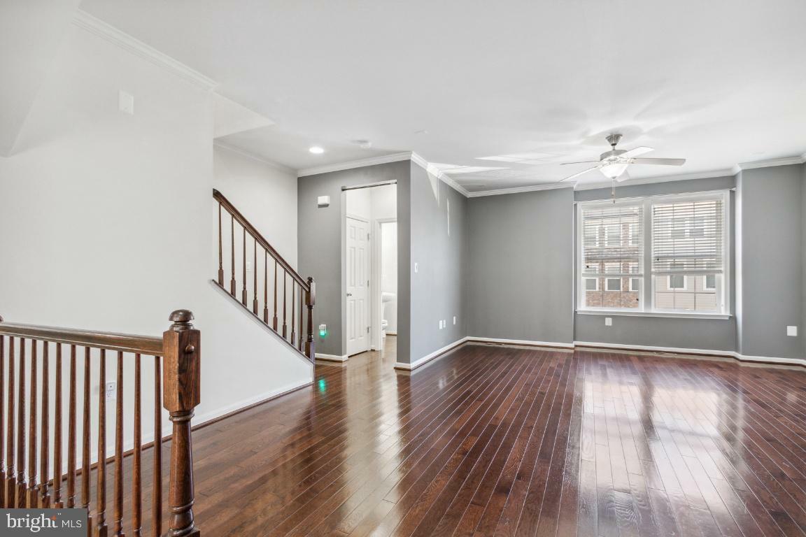Property Photo: 42219 Dean Chapel Square VA 20152