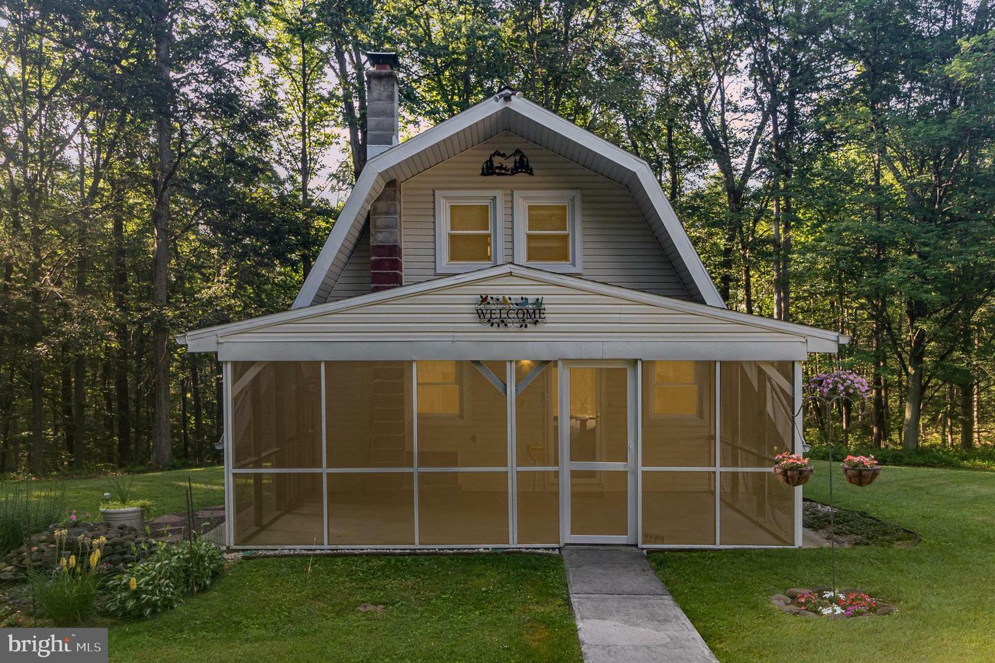 34 N Grantham Road  Dillsburg PA 17019 photo