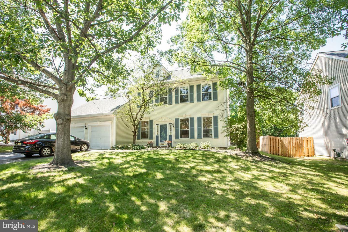 23 Navesink Drive  Pennington NJ 08534 photo
