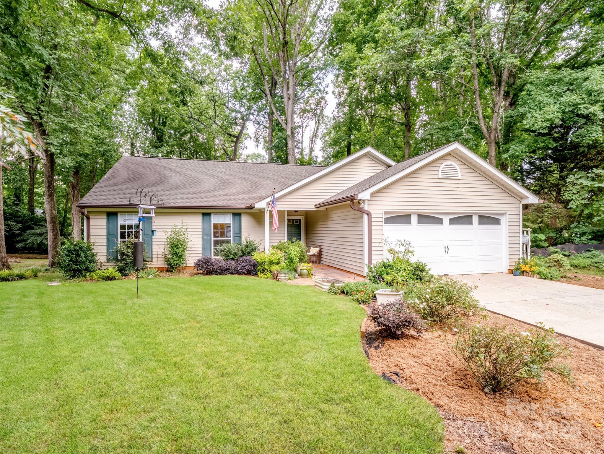 12633 Cedar Fall Drive  Huntersville NC 28078 photo