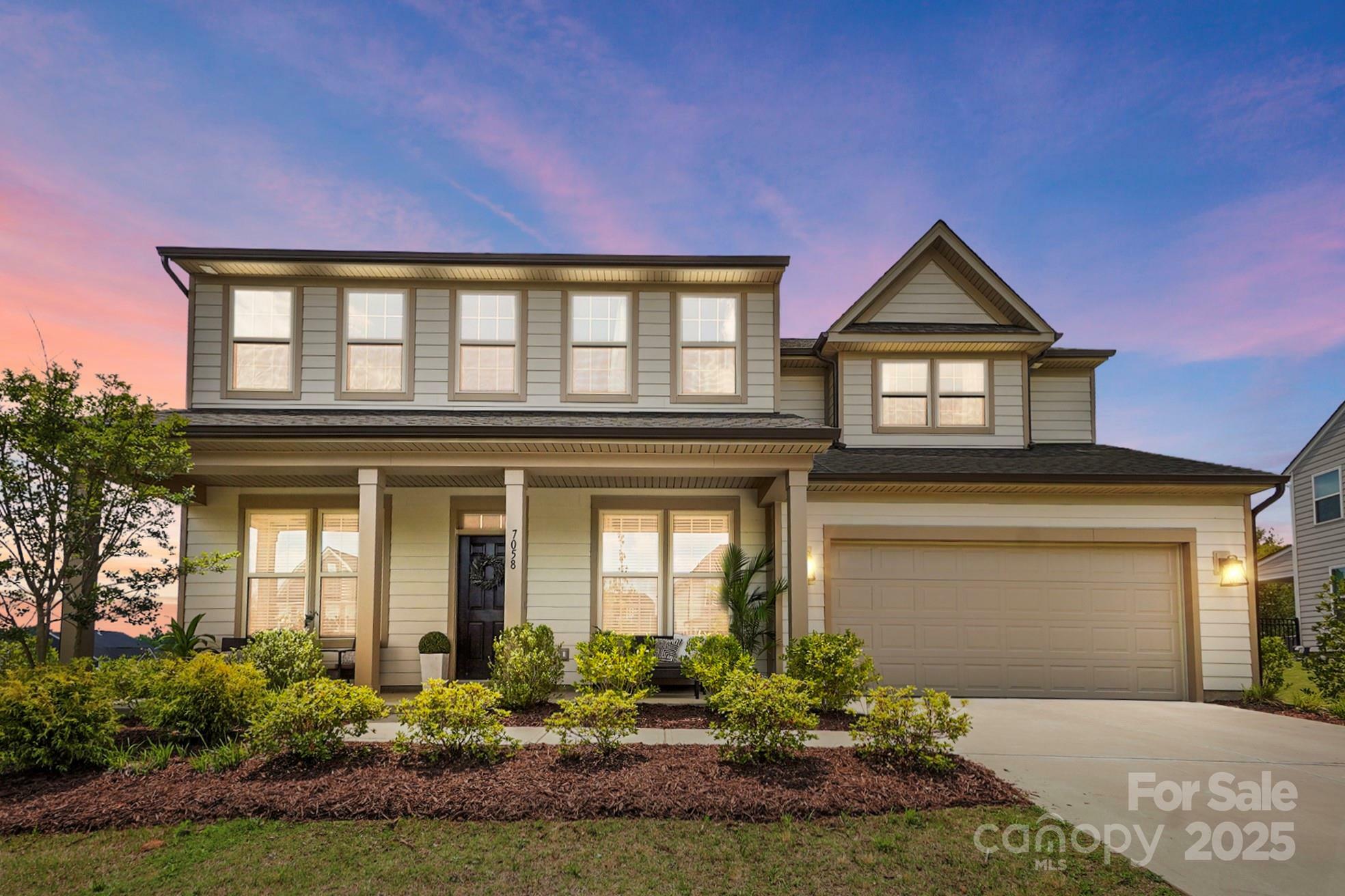 Property Photo: 7058 Cloer Court NC 28214