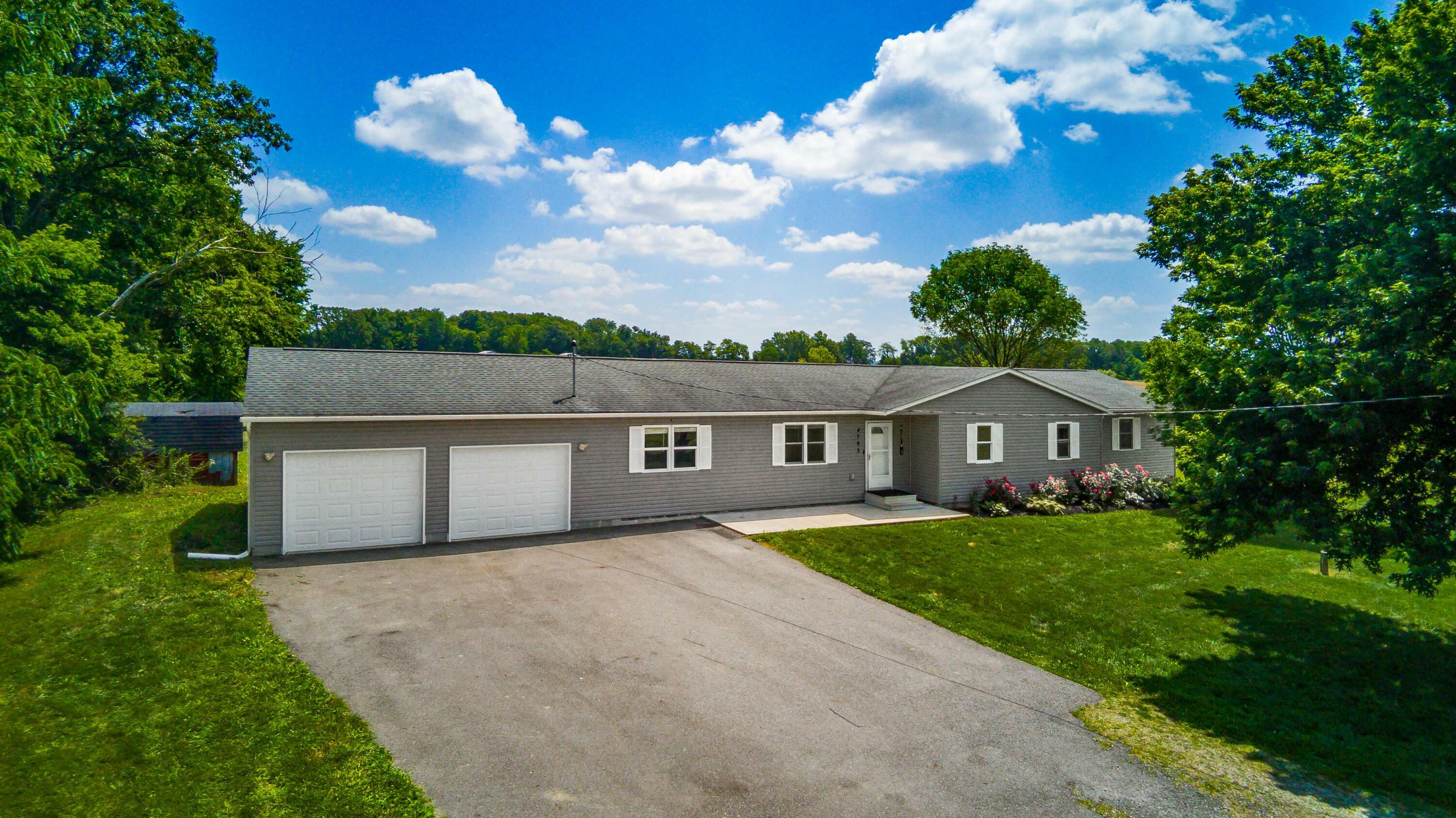 Property Photo: 4795 Lake Road OH 43140