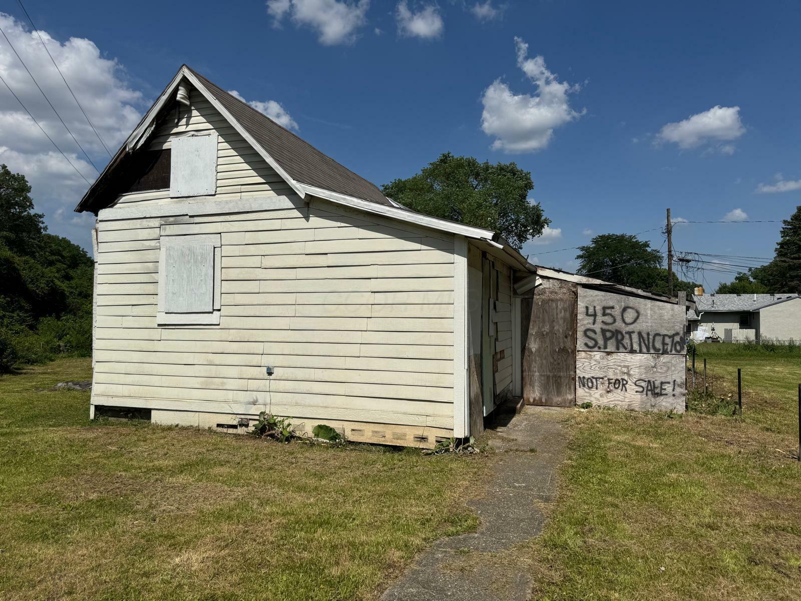 Property Photo: 450 S Princeton Avenue OH 43223