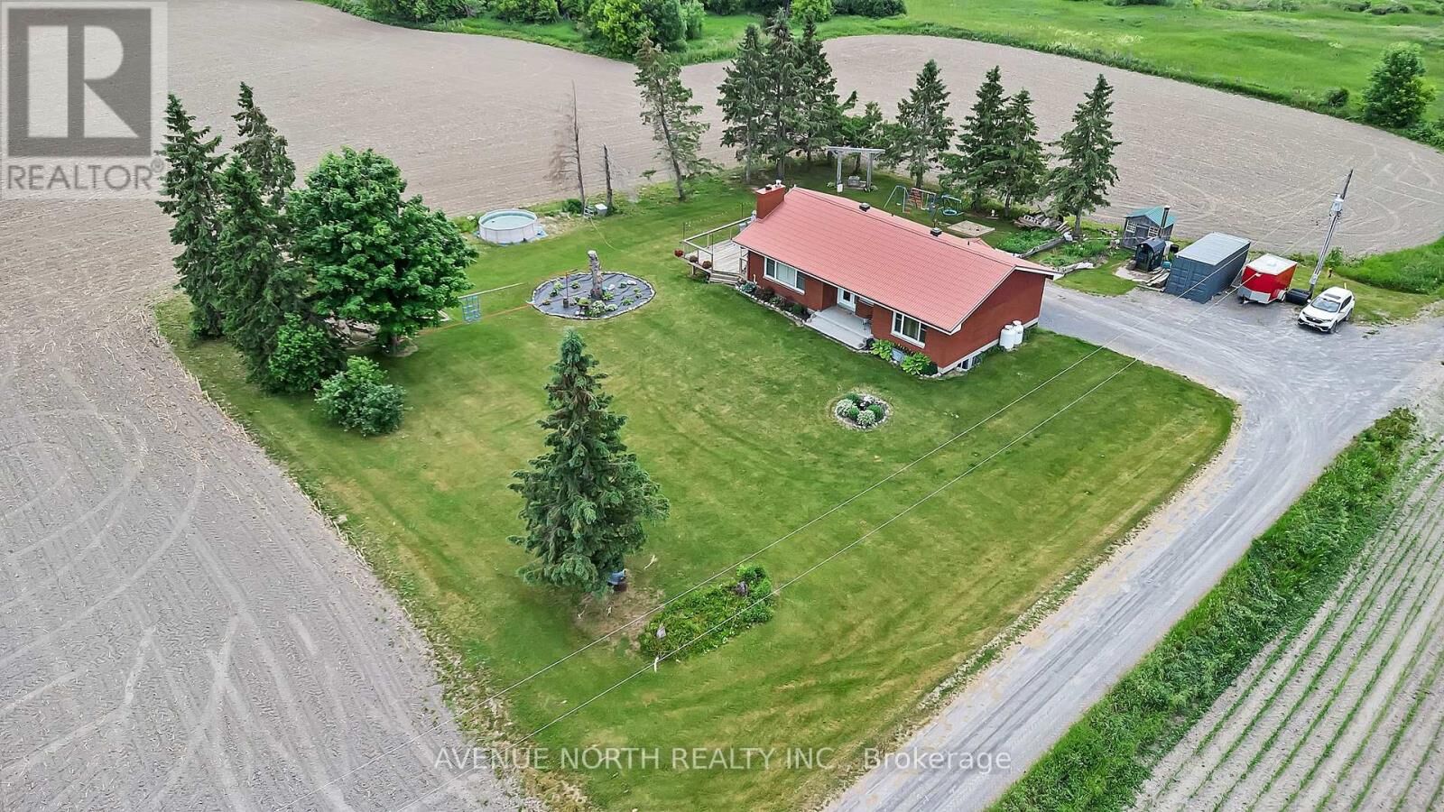 Property Photo: 4130 Frank Kenny Road ON K4B 0C7