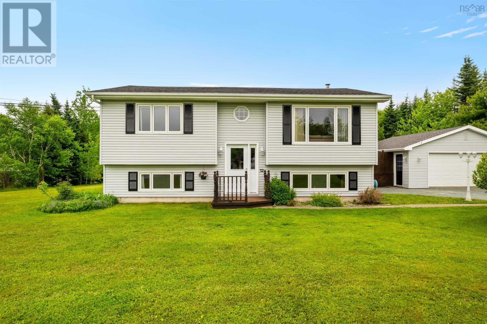 Property Photo: 32 O'Connell Drive NS B3E 1E8