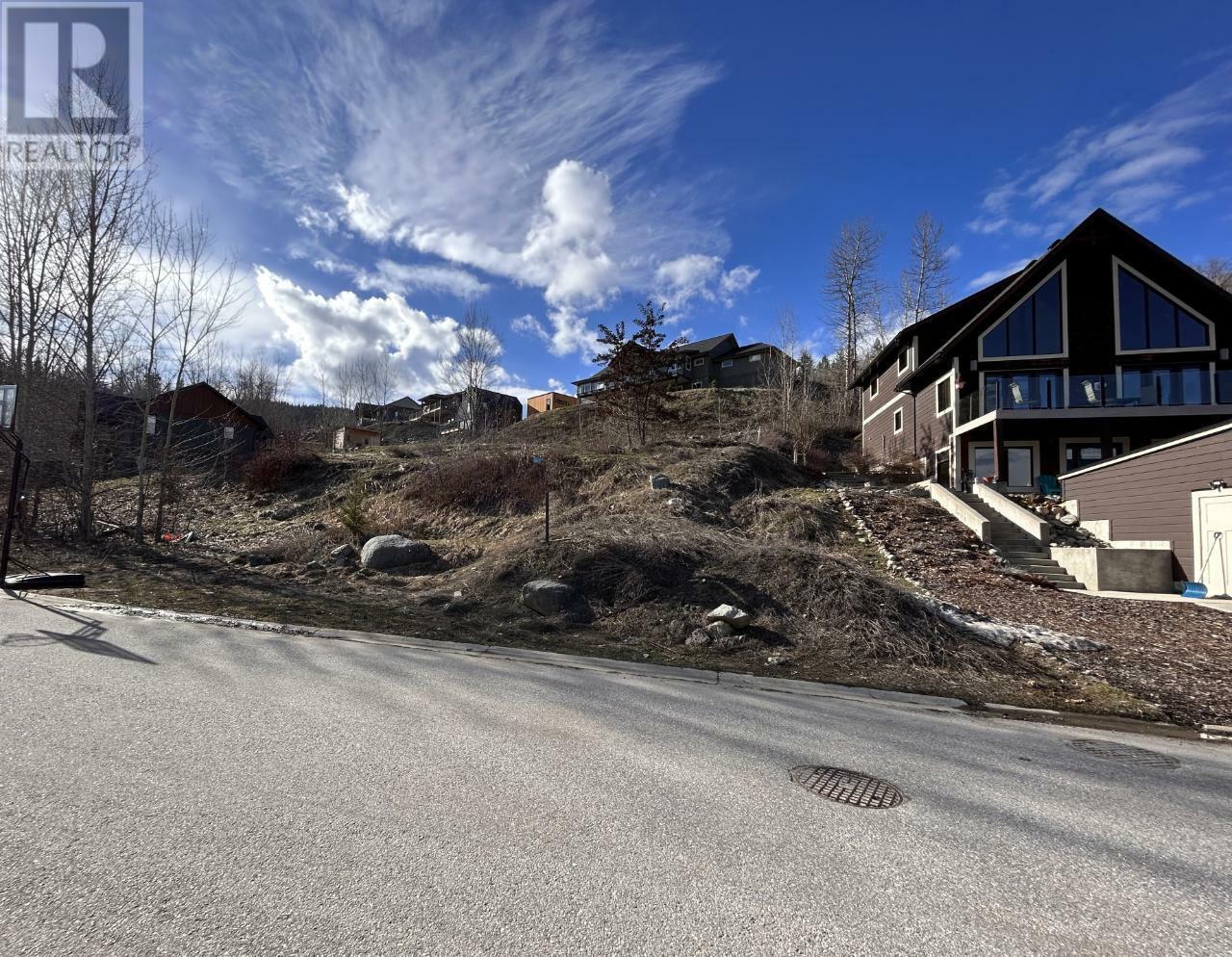 Property Photo:  806 White Tail Drive  BC V0G 1Y0 