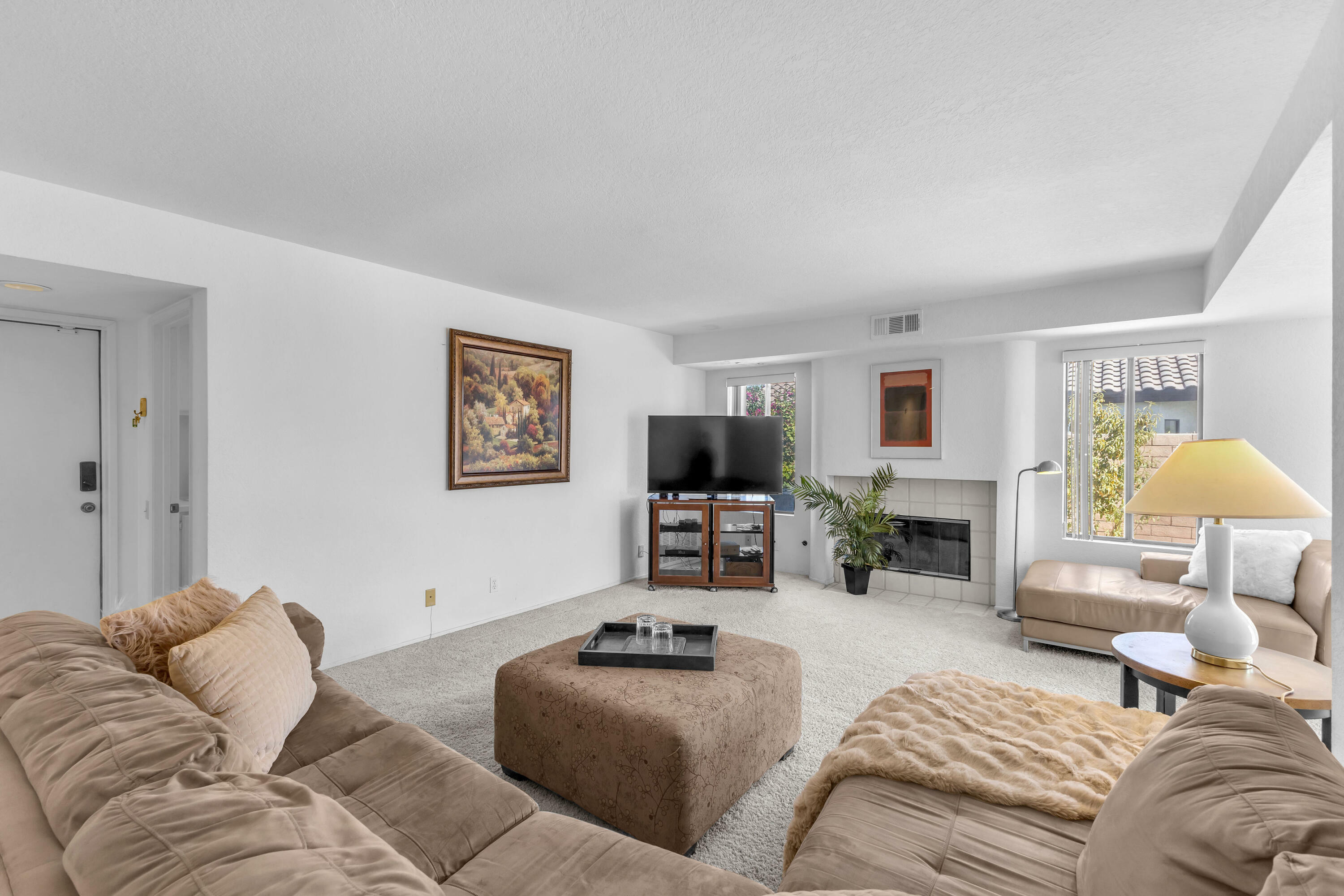 Property Photo: 78655 Vía Sonata CA 92253