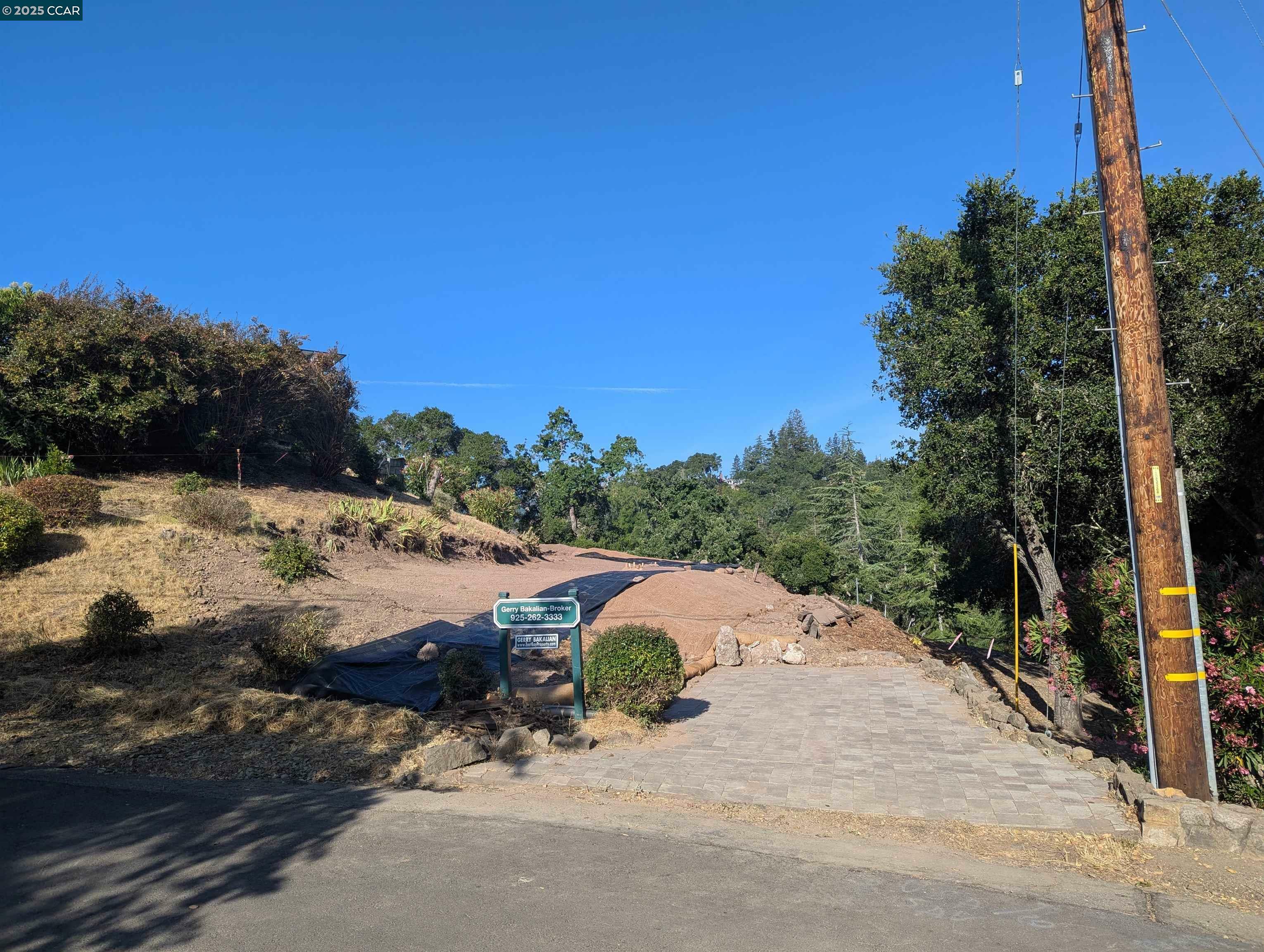 13 St James Court  Orinda CA 94563 photo