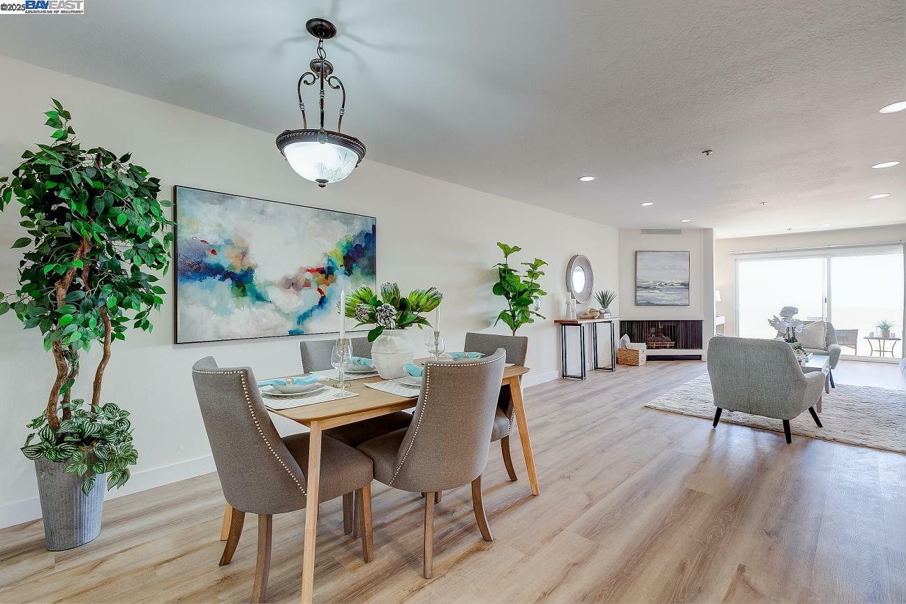 Property Photo: 1001 Shoreline Dr 301 CA 94501