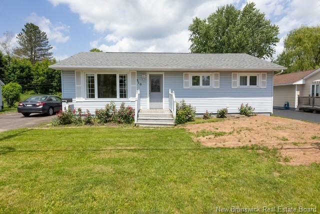 310 Maple Street  Fredericton NB E3A 3R4 photo