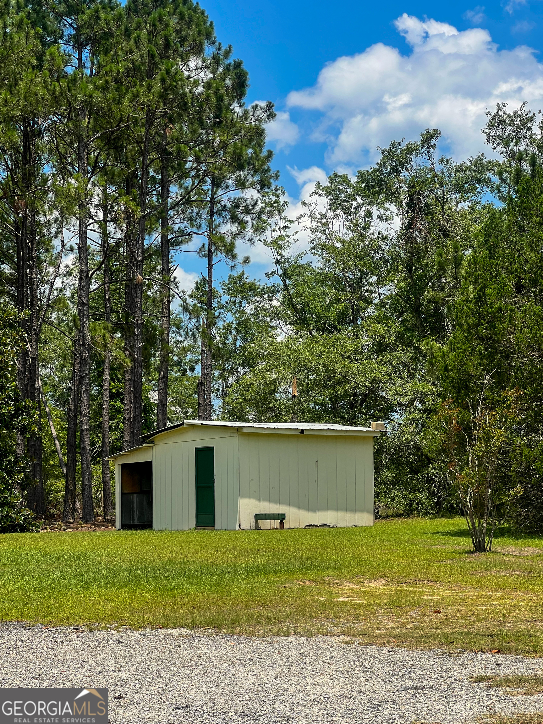 Property Photo: 9269 Ga Highway 15 GA 30457