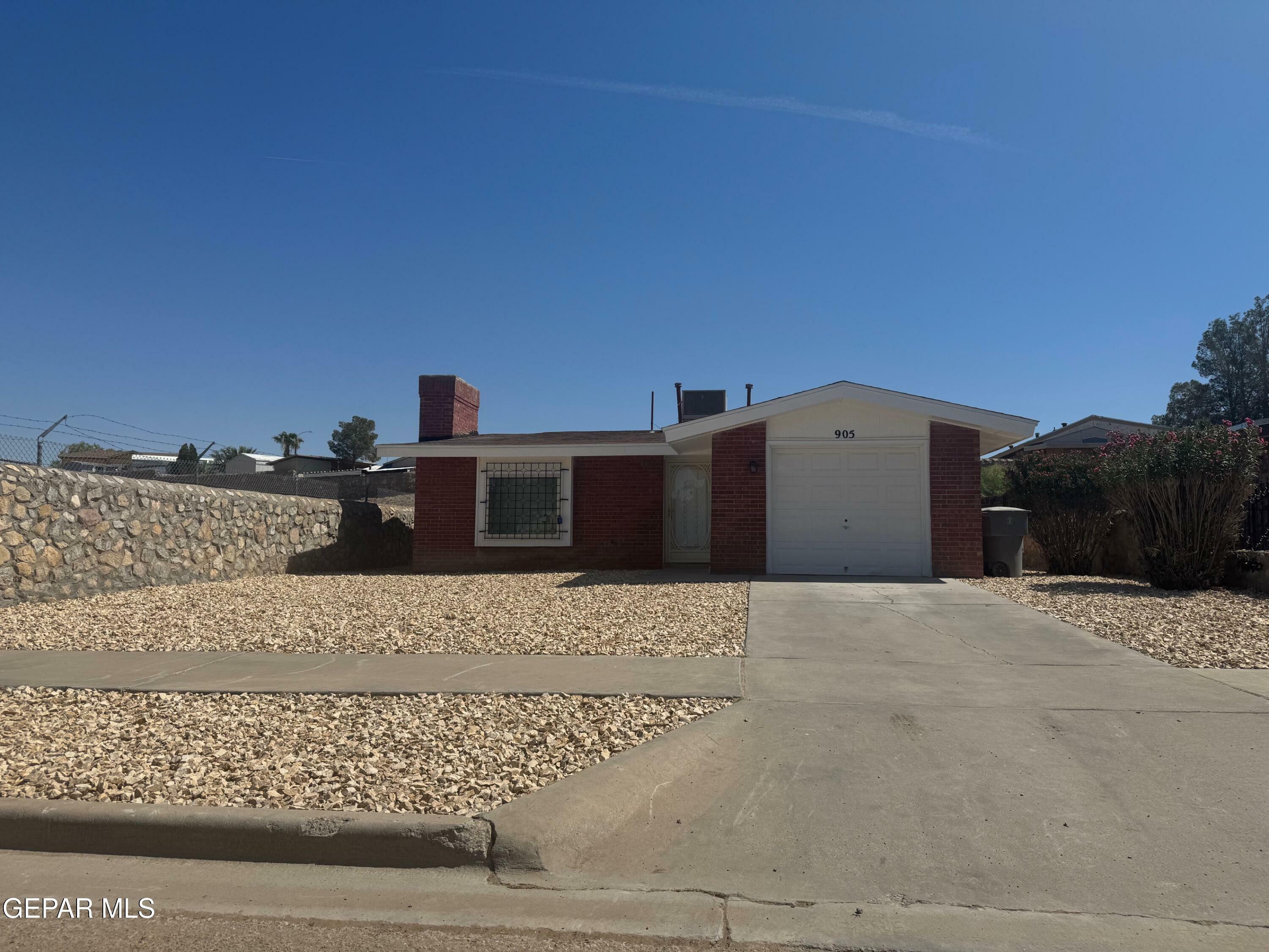 905 Navarrette Circle  El Paso TX 79907 photo