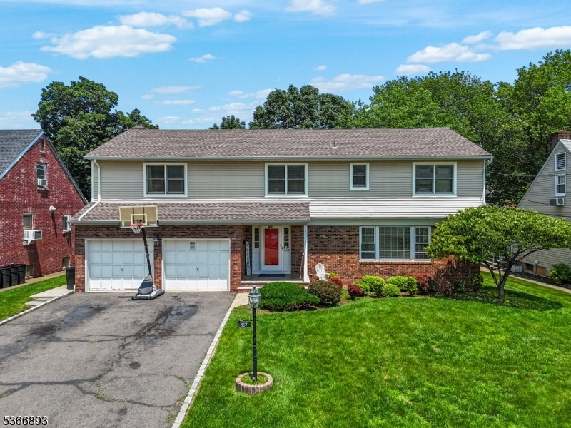 Property Photo: 357 Minute Arms Rd NJ 07083