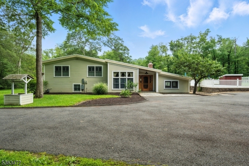 34 Millbrook Rd  Harding Twp. NJ 07976 photo
