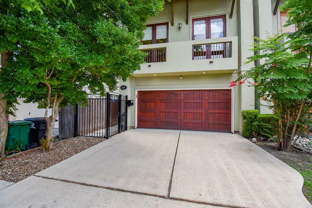 Property Photo:  5238 Nett Street  TX 77007 