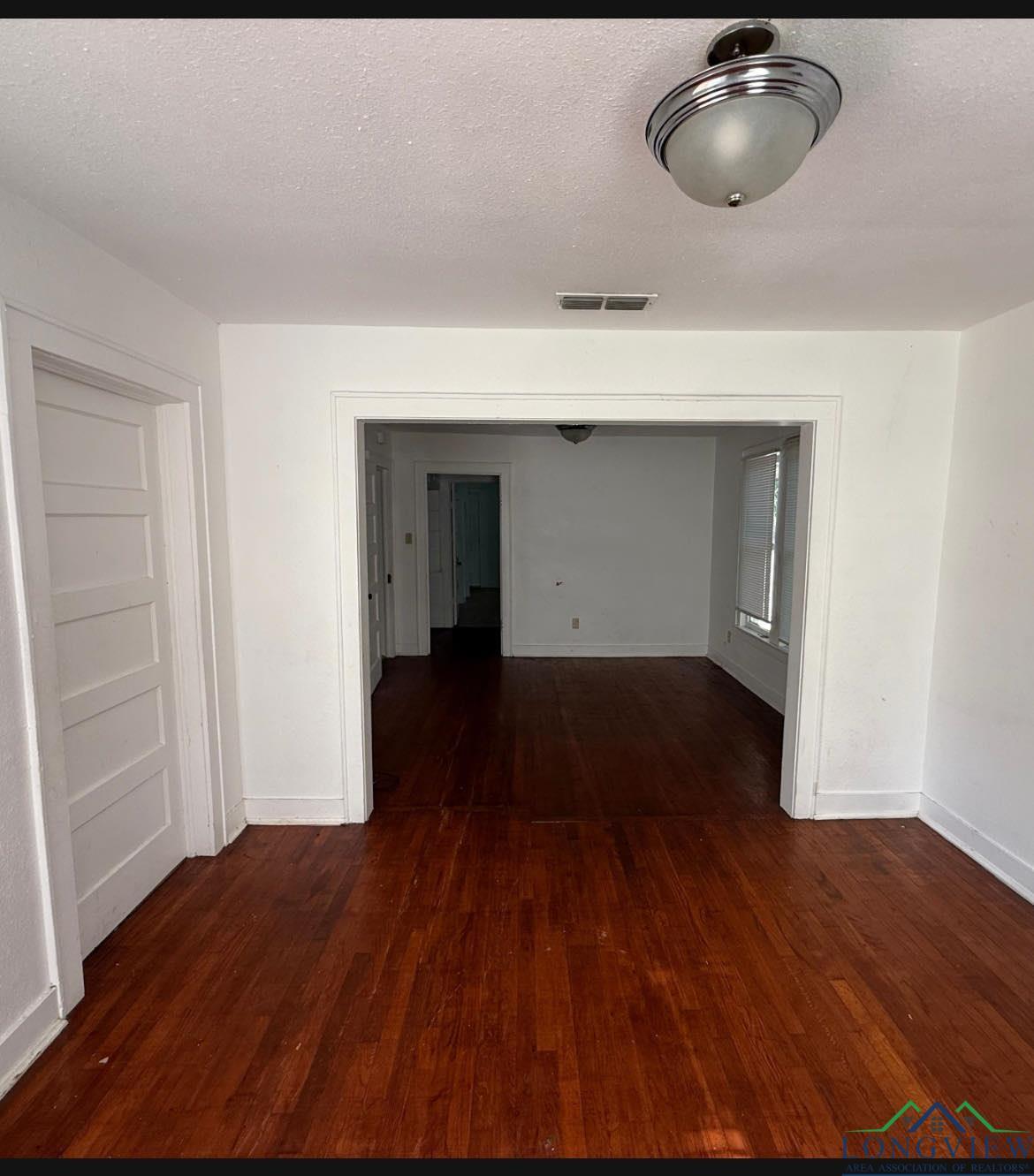 Property Photo: 804 High St TX 75670