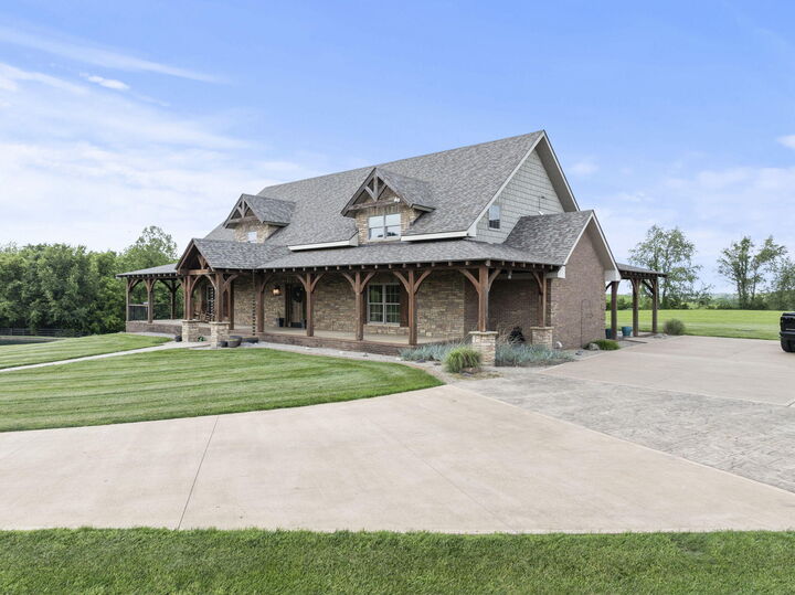 Property Photo:  4111 Stanford Road  KY 40422 