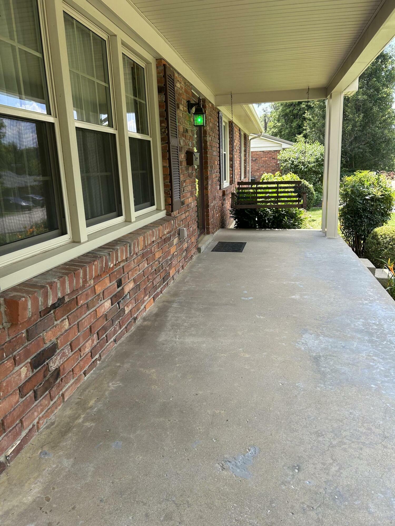 Property Photo:  947 Brookhaven Drive  KY 40601 