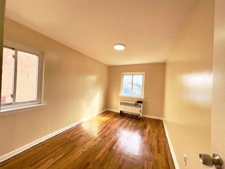 Property Photo:  3541 Ropes Avenue 2  NY 10475 