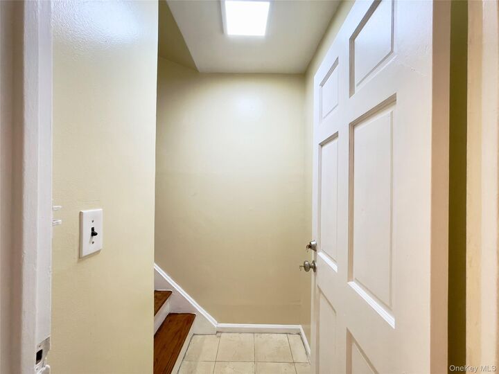 Property Photo: 3541 Ropes Avenue 2 NY 10475