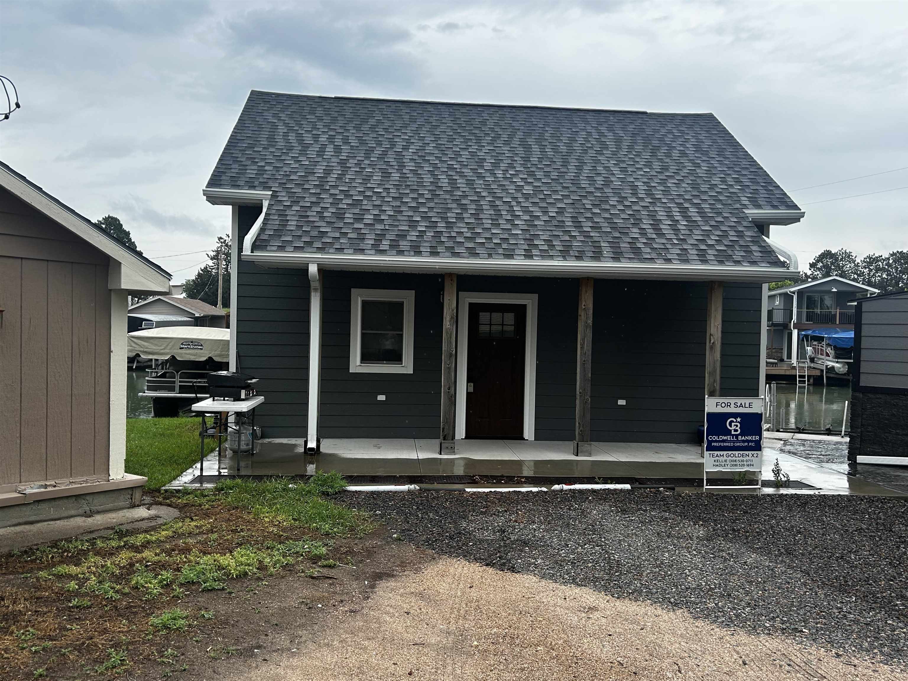 Property Photo: 205 Mill Isle Drive NE 69101