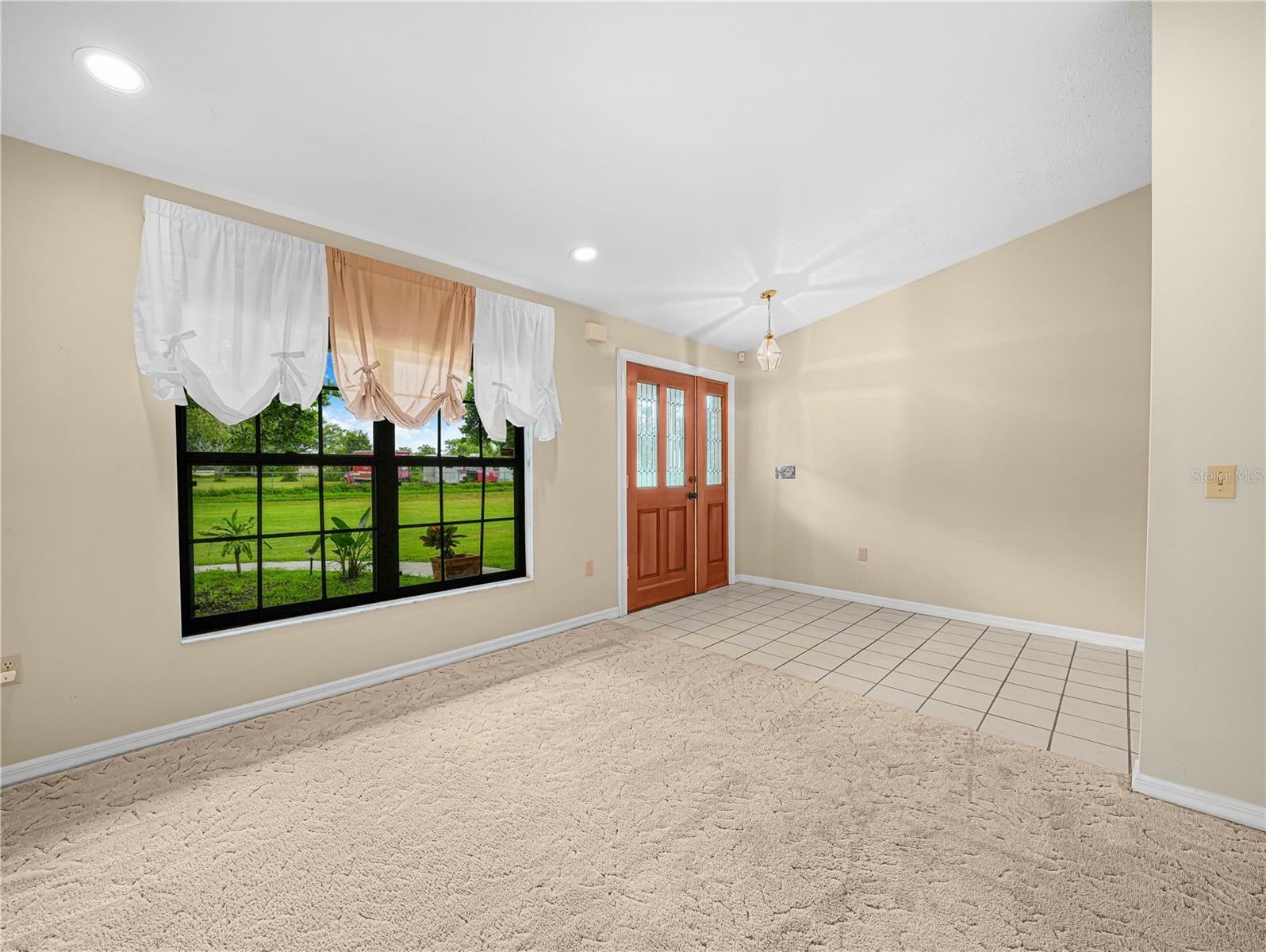 Property Photo:  2815 Kebs Lane  FL 33565 