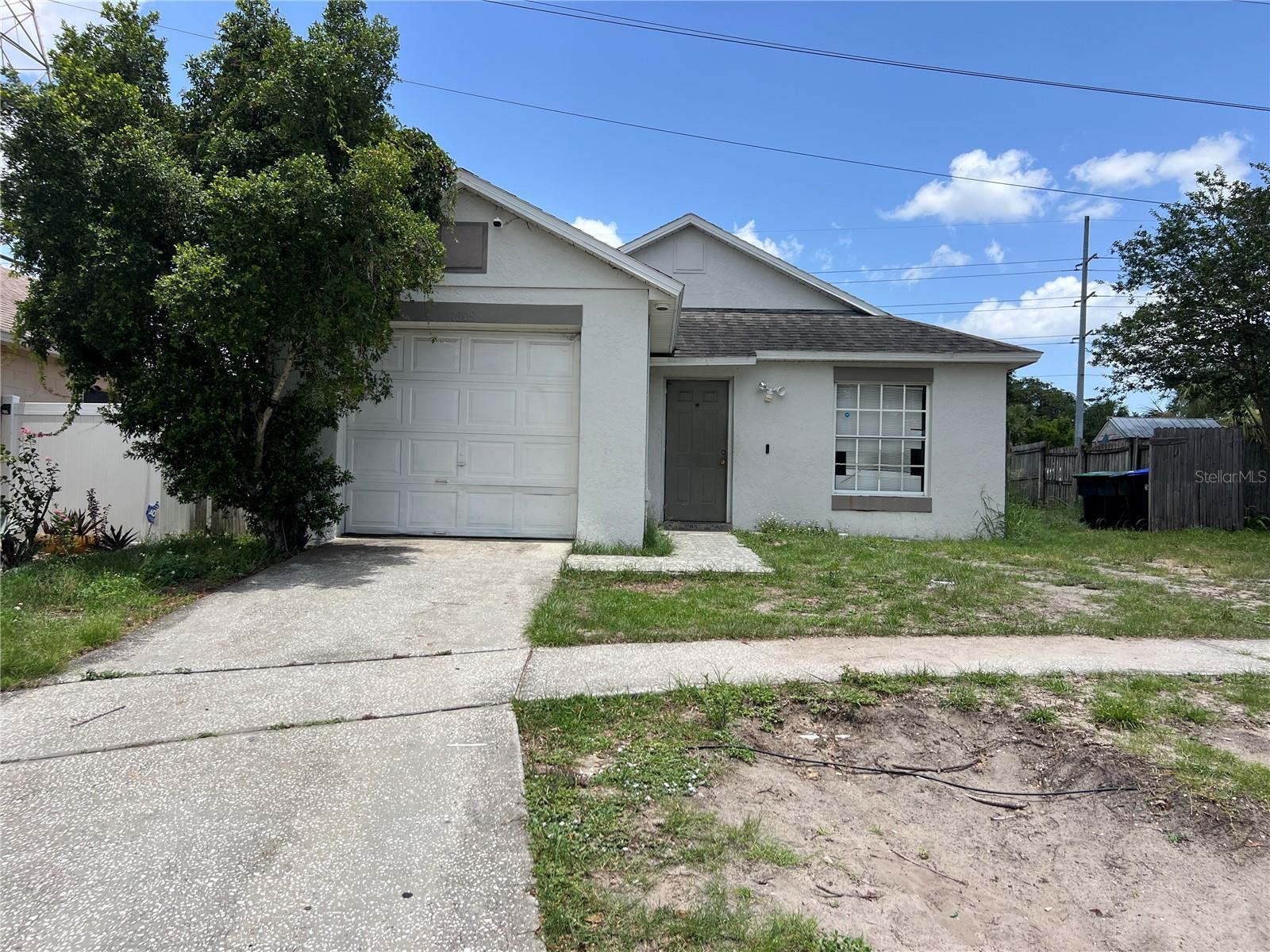 1809 Elm Ridge Court  Orlando FL 32808 photo