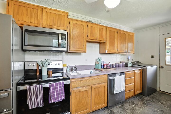 Property Photo:  7307 Twin Beech Drive  IN 46226 