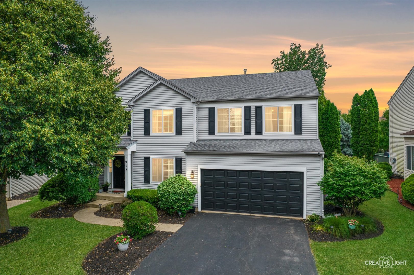 Property Photo: 1918 Congrove Drive IL 60504