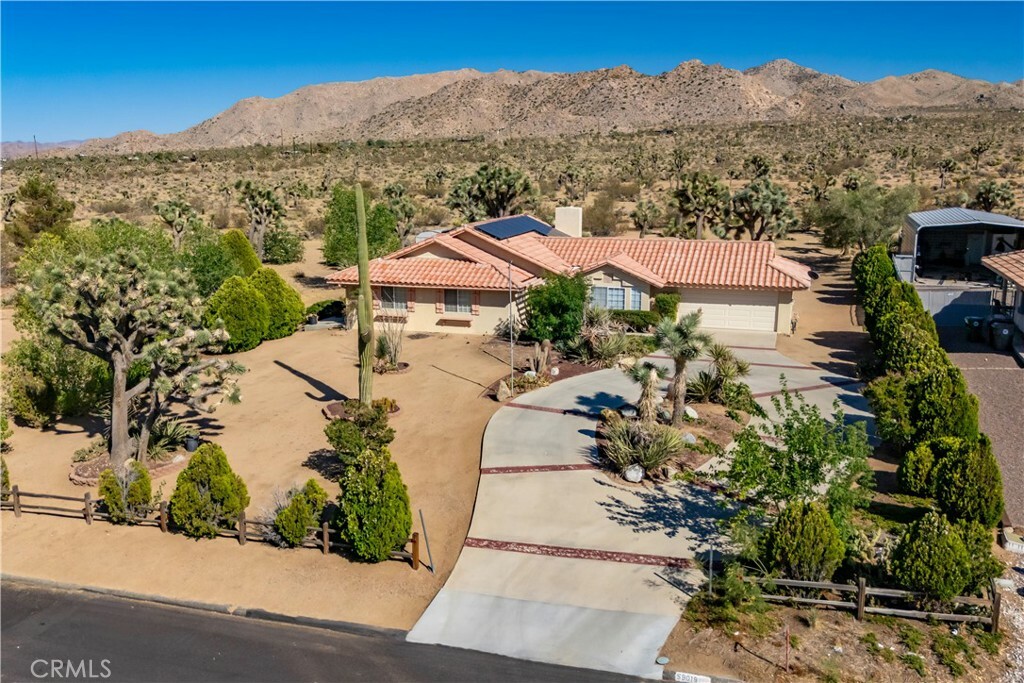 Property Photo: 59019 Pueblo Trail CA 92284