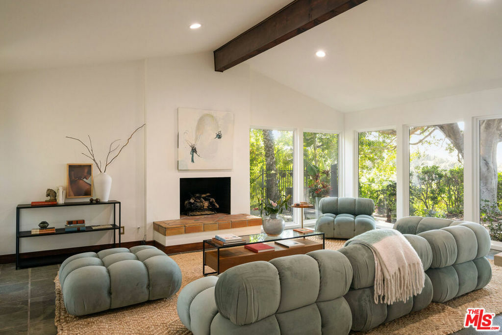 3419 Ione Drive  Los Angeles CA 90068 photo