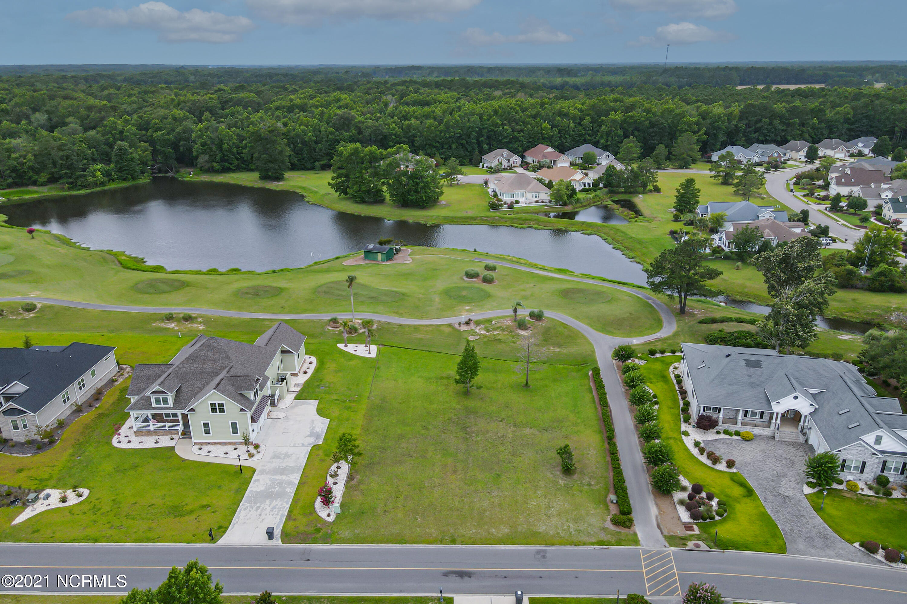 Property Photo:  1018 N Middleton Drive NW  NC 28467 