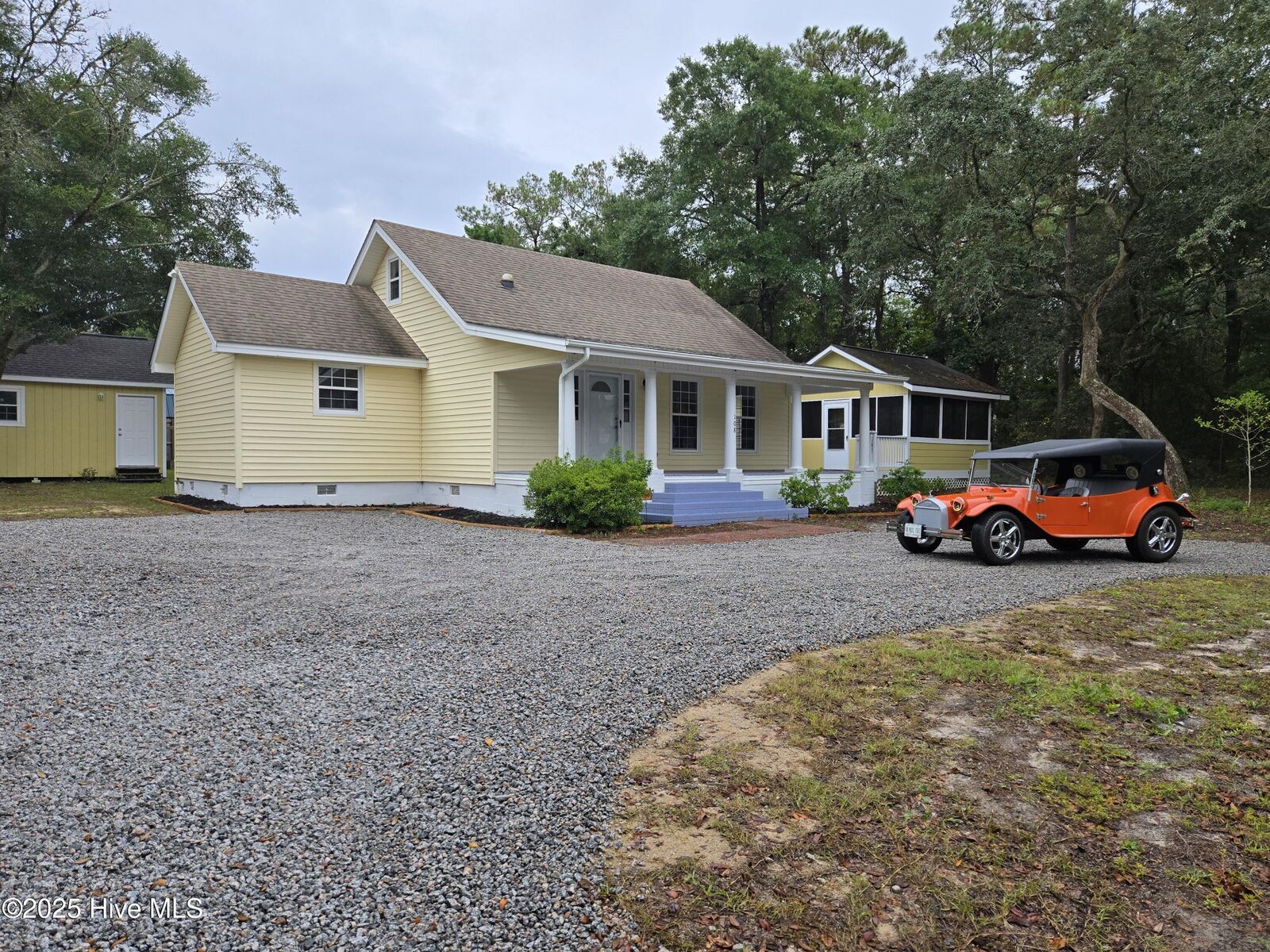Property Photo:  108 NW 29th Street  NC 28465 