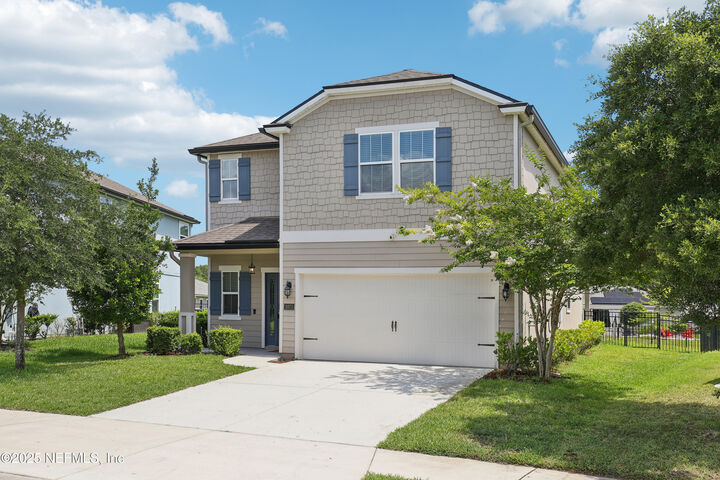 Property Photo:  3973 Heatherbrook Place  FL 32068 