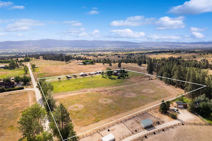 Property Photo: 487 Hudson Lane MT 59875