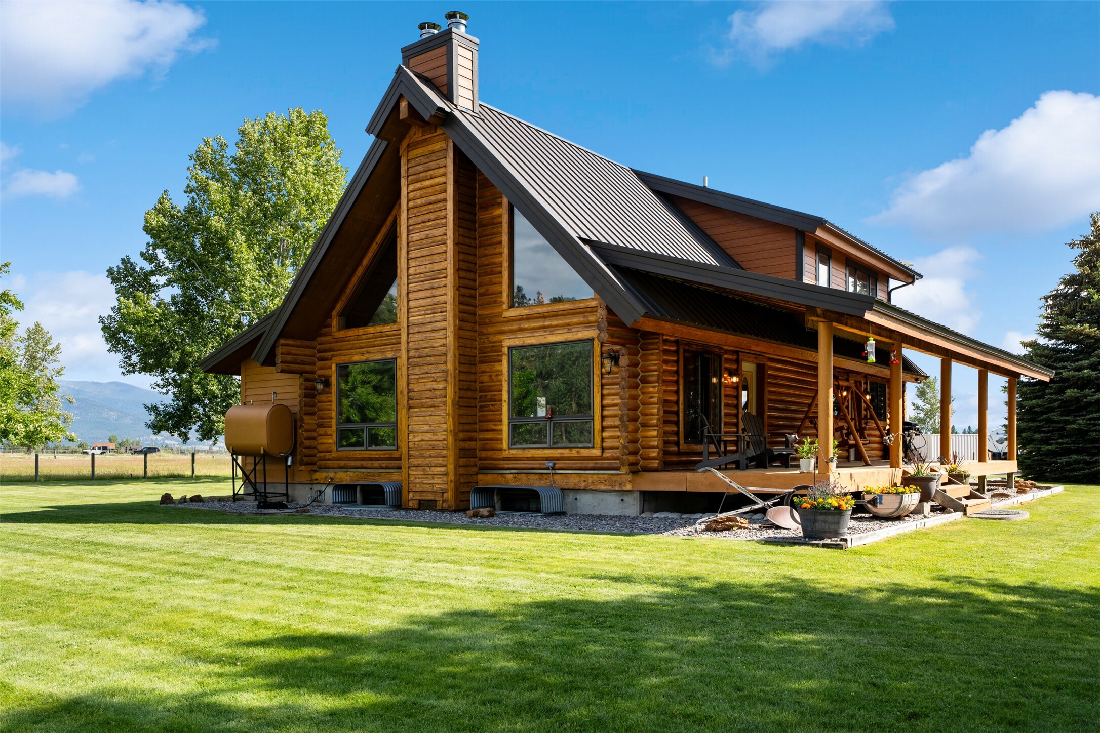 Property Photo:  487 Hudson Lane  MT 59875 