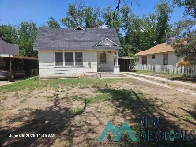 Property Photo: 307 N Mesquite Street NM 88220