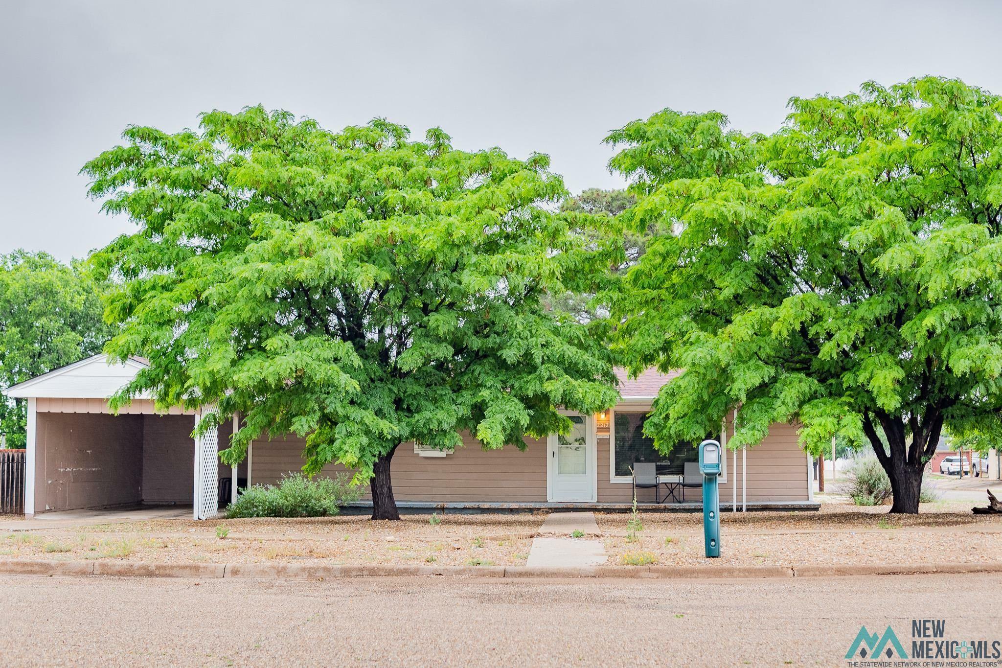 Property Photo: 2212 S 3rd Street NM 88401