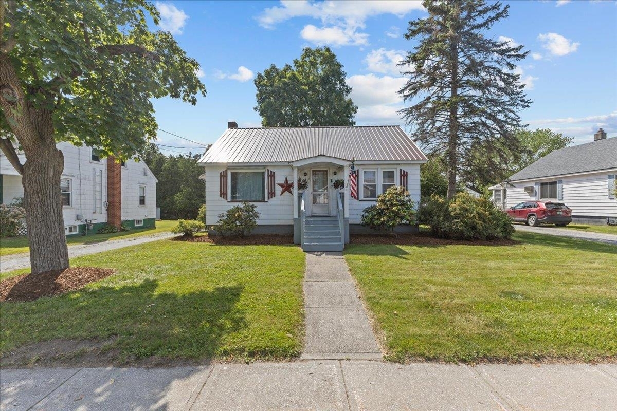 13 Dunning Street  Swanton VT 05488 photo