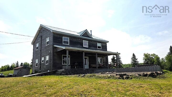 656 Ohio East Road — photo 1