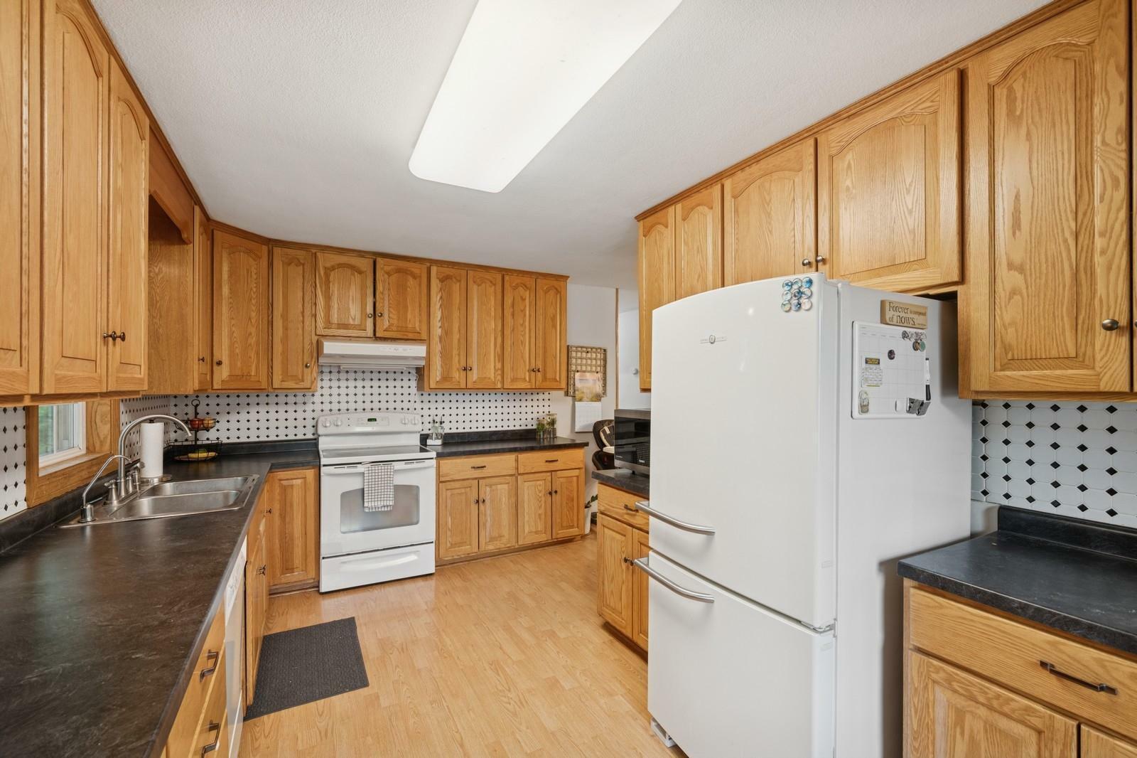 Property Photo:  9372 71st Street NE  MN 56288 