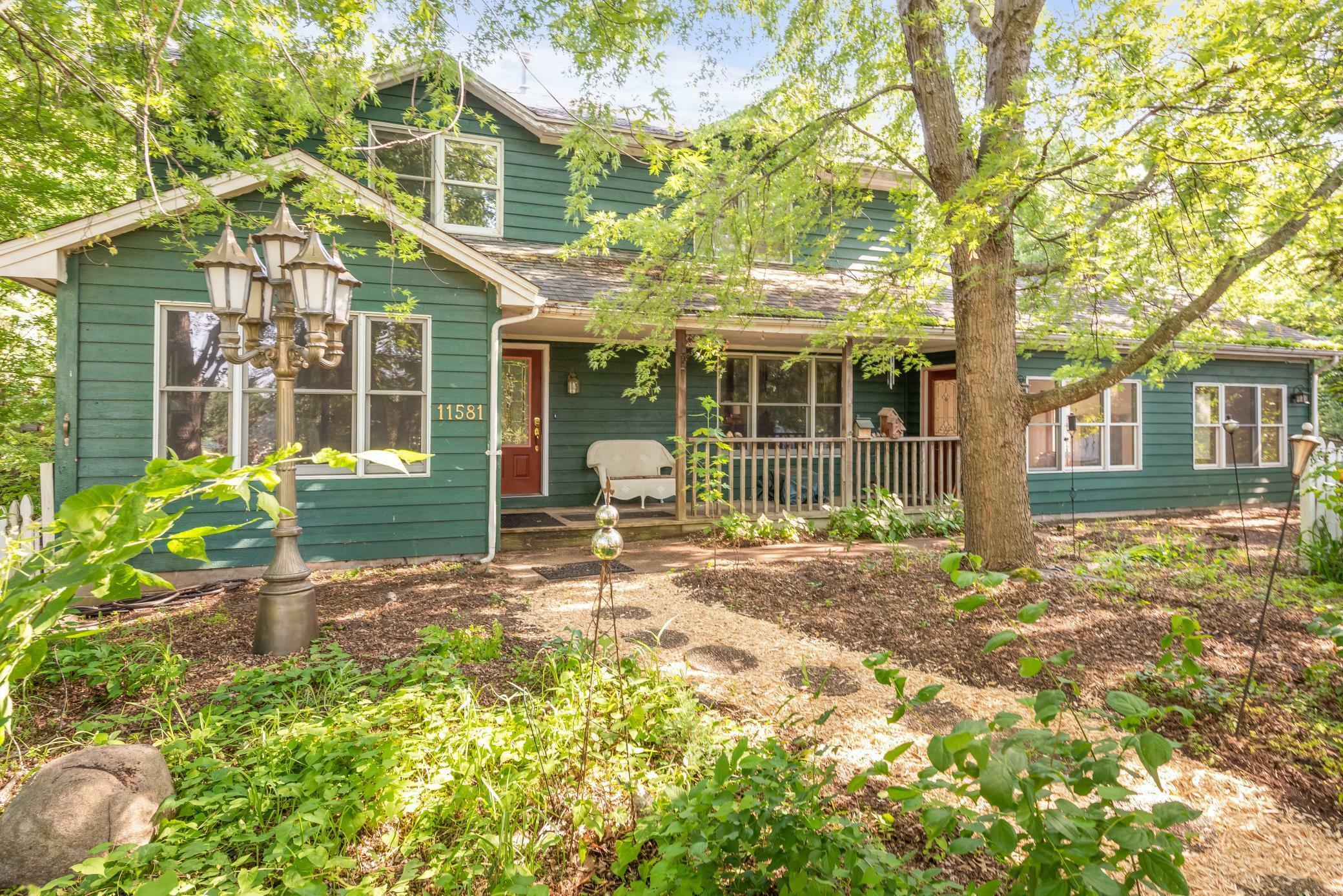Property Photo: 11581 Noon Drive MN 55327