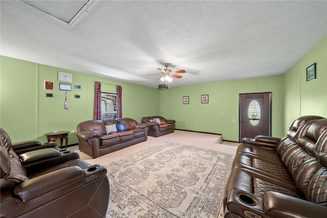 Property Photo:  19161 Old Springtown Road  AR 72734 