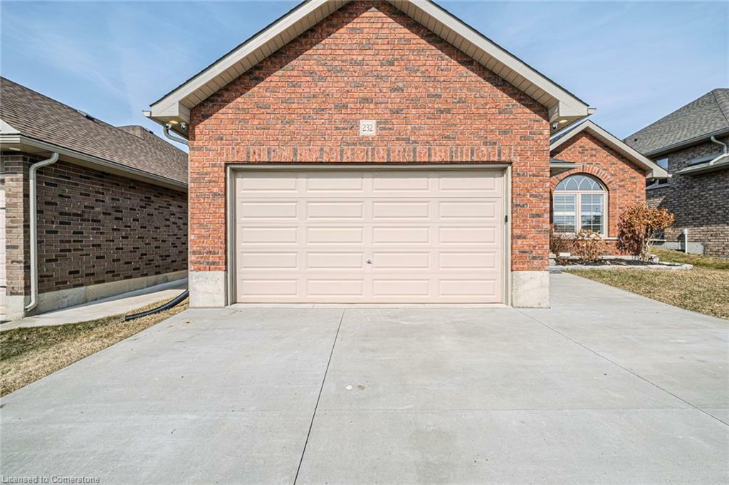 Property Photo: 232 Donly Drive S ON N3Y 0B7