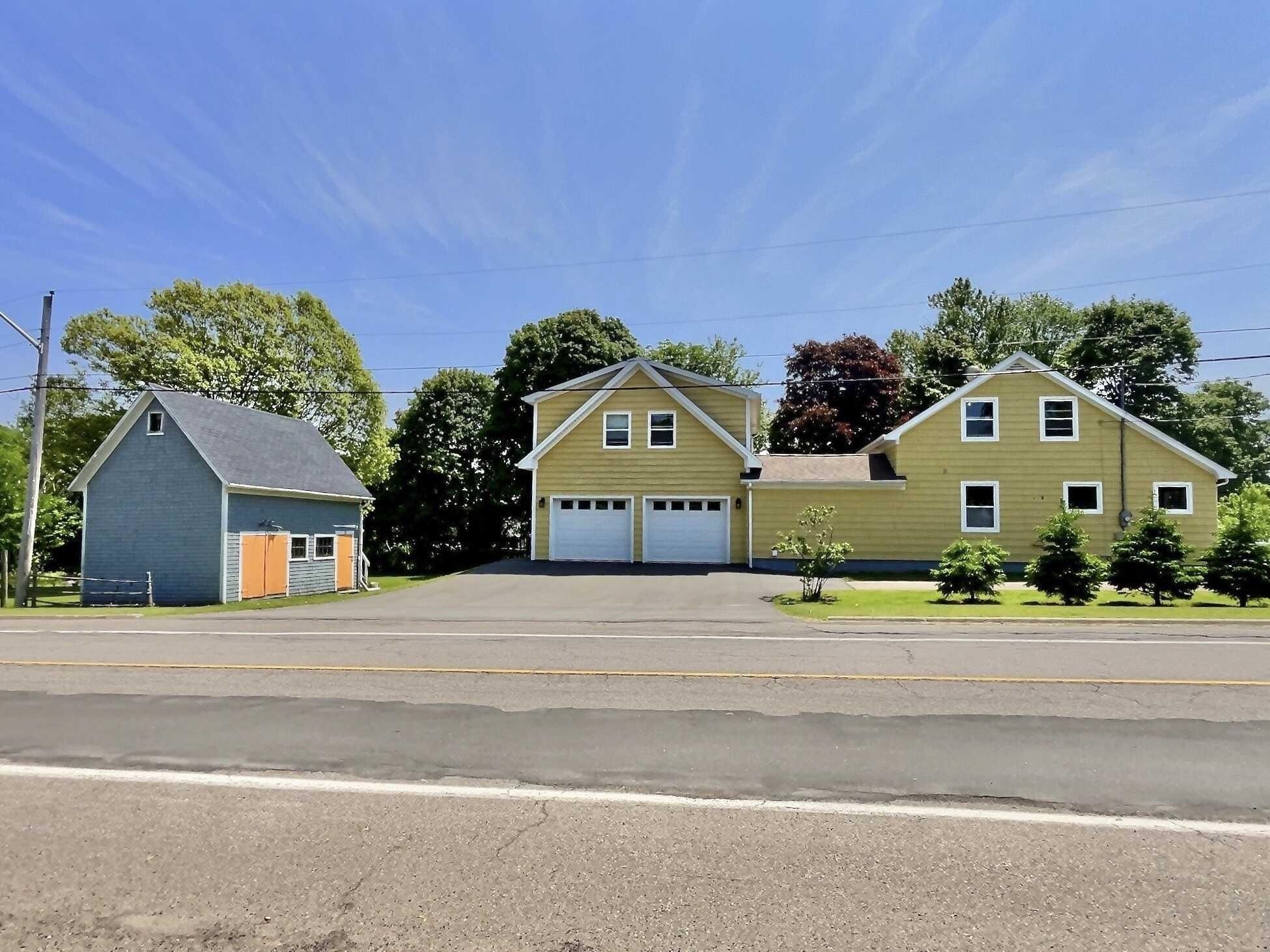 22 Maple Avenue  Charlottetown PE C1A 6E1 photo