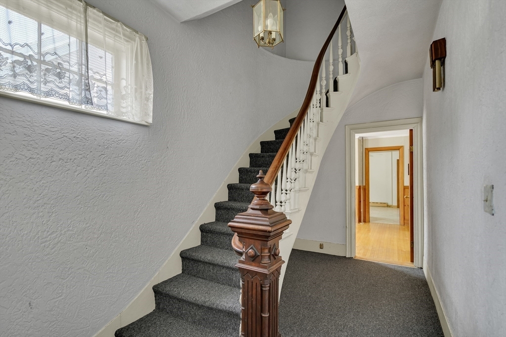 Property Photo: 121 Myrtle St MA 02176