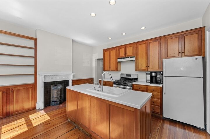 Property Photo:  43 Baldwin Street  MA 02129 